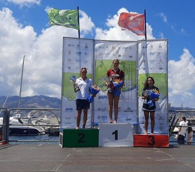 58^ Traversata Dello Stretto Podio Assoluto Femminile